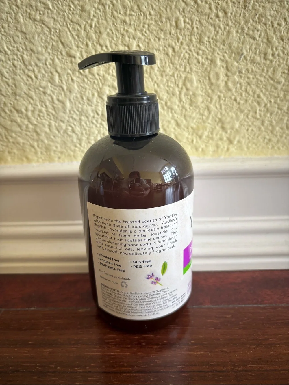 English Lavender Moisturizing Hand Soap - Purple